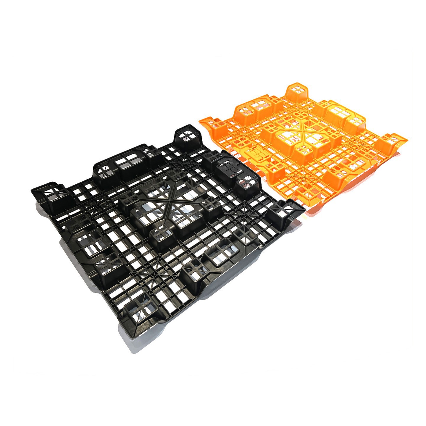 Taaskasutatud plastikust kaubaalus, mis on mõeldud suure koti jaoks